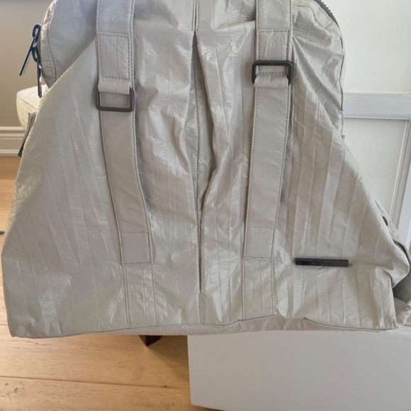 Matt And Nat Vegan Bag In White - Picture 7 of 10